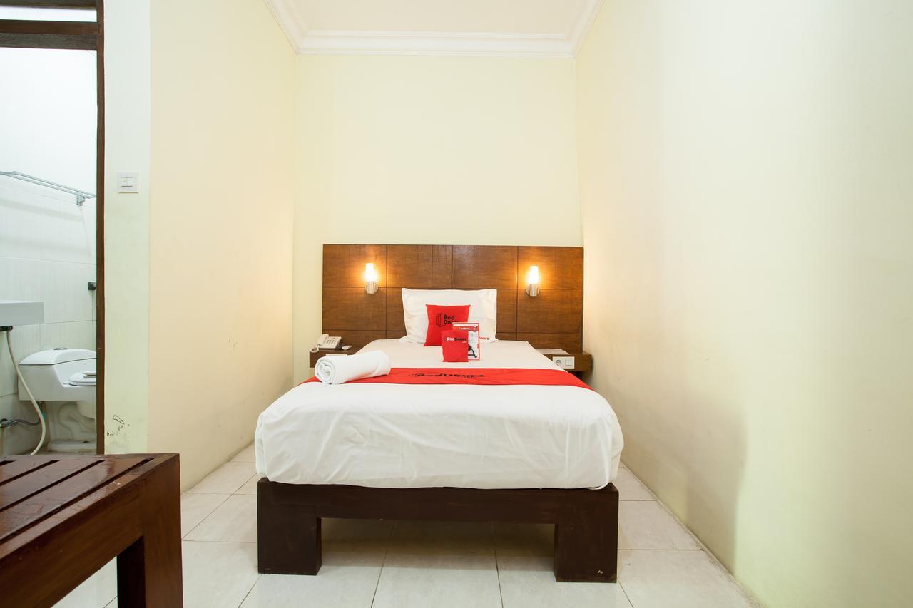 Reddoorz Near Marvel City Mall Wonotjolo Exterior foto